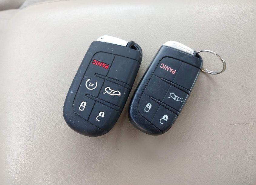 Photo 11 of 2012 Chrysler 300 (VIN 2C3CCAAG0CH263759)