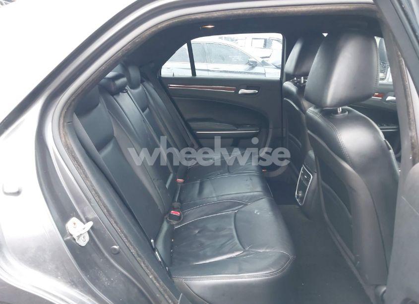 Photo 8 of 2013 Chrysler 300 MOTOWN (VIN 2C3CCAAG0DH707756)