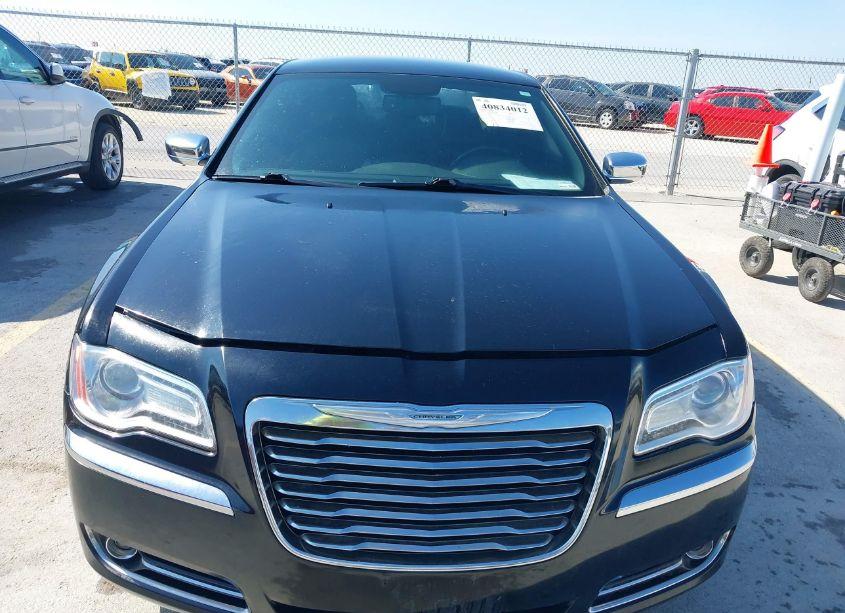 Photo 12 of 2014 Chrysler 300 (VIN 2C3CCAAG0EH212698)