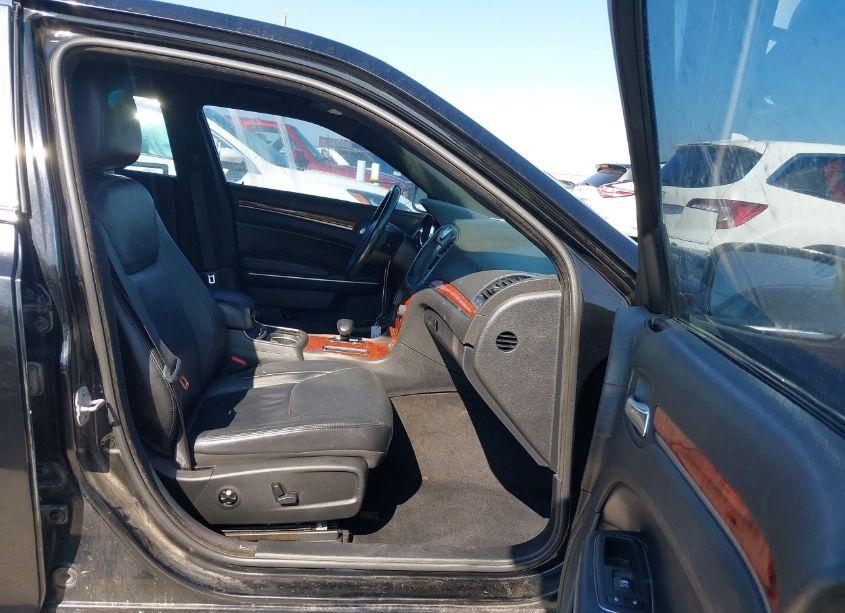 Photo 5 of 2014 Chrysler 300 (VIN 2C3CCAAG0EH212698)