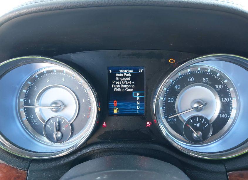 Photo 7 of 2014 Chrysler 300 (VIN 2C3CCAAG0EH212698)