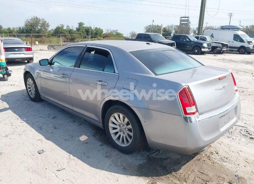 Photo 3 of 2014 Chrysler 300 (VIN 2C3CCAAG0EH220848)