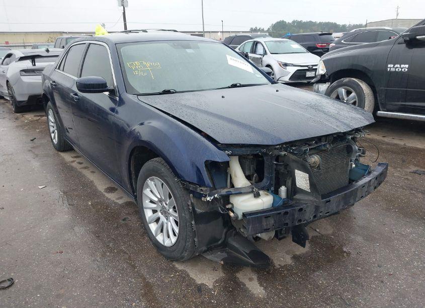 2014 Chrysler 300 (VIN 2C3CCAAG0EH236791) main photo