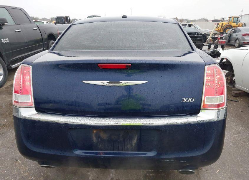 Photo 16 of 2014 Chrysler 300 (VIN 2C3CCAAG0EH236791)