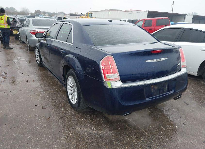Photo 3 of 2014 Chrysler 300 (VIN 2C3CCAAG0EH236791)