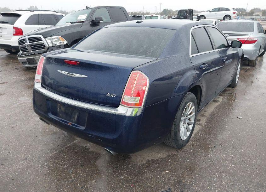 Photo 4 of 2014 Chrysler 300 (VIN 2C3CCAAG0EH236791)