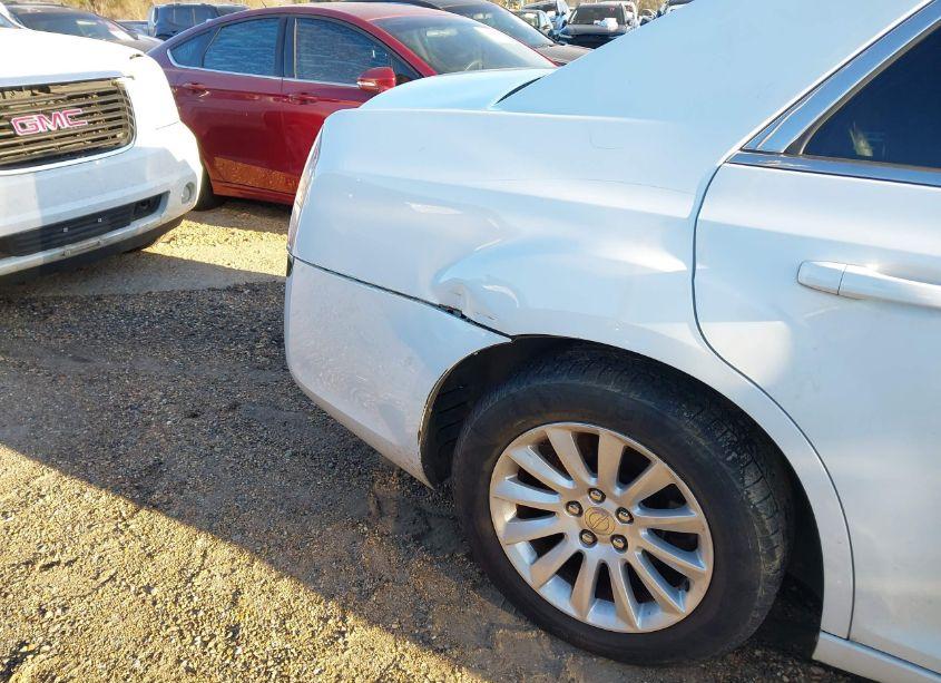 Photo 20 of 2014 Chrysler 300 (VIN 2C3CCAAG0EH255342)