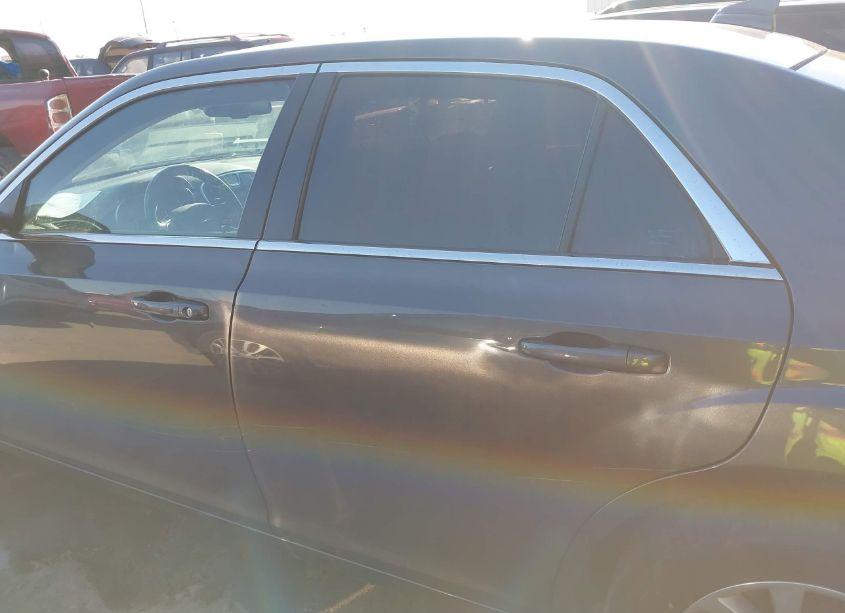 Photo 14 of 2015 Chrysler 300 LIMITED (VIN 2C3CCAAG0FH749279)