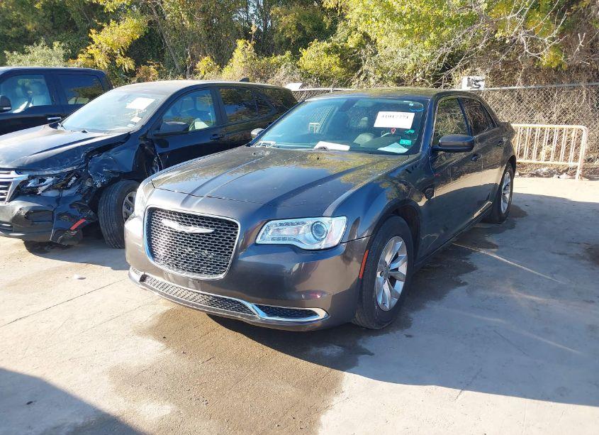 Photo 2 of 2015 Chrysler 300 LIMITED (VIN 2C3CCAAG0FH749279)