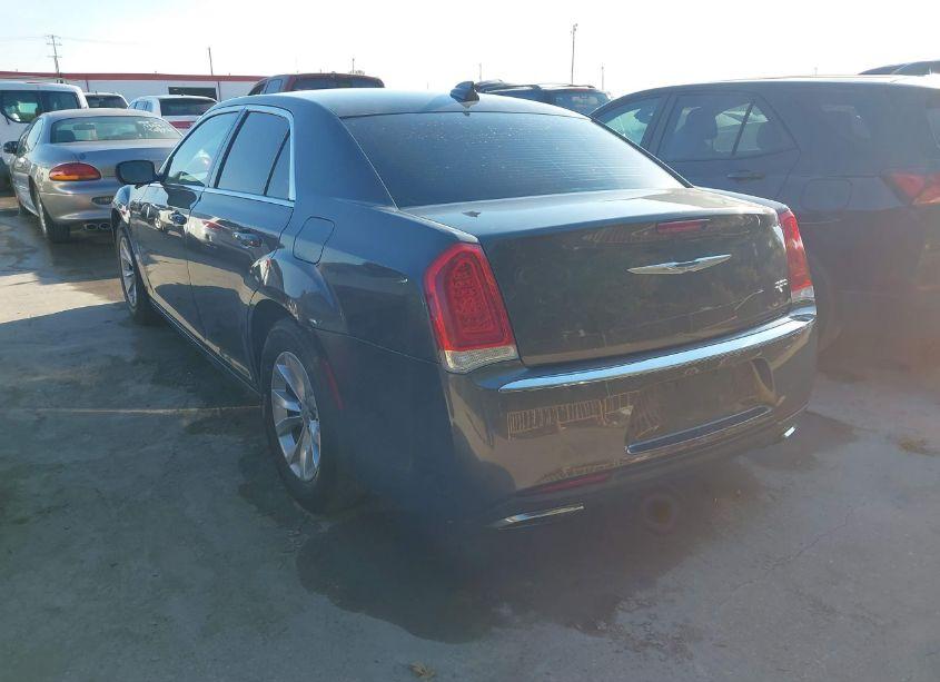 Photo 3 of 2015 Chrysler 300 LIMITED (VIN 2C3CCAAG0FH749279)