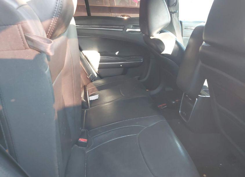 Photo 8 of 2015 Chrysler 300 LIMITED (VIN 2C3CCAAG0FH749279)