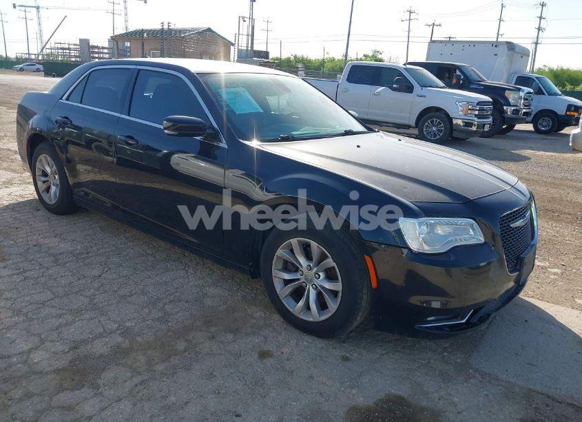 2015 Chrysler 300 LIMITED (VIN 2C3CCAAG0FH853691) main photo