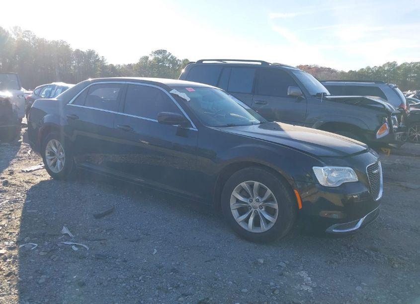 Photo 13 of 2015 Chrysler 300 LIMITED (VIN 2C3CCAAG0FH920693)