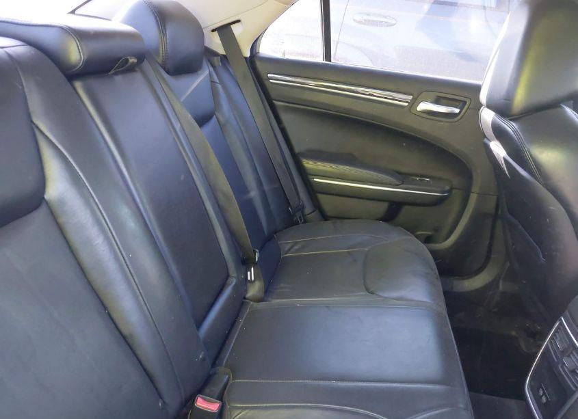 Photo 8 of 2015 Chrysler 300 LIMITED (VIN 2C3CCAAG0FH920693)