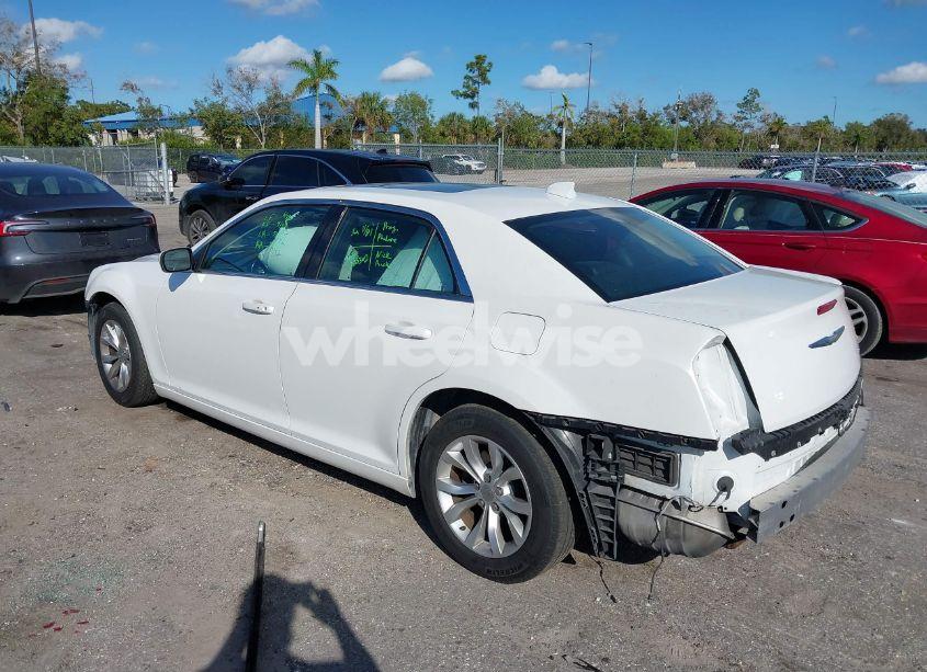 Photo 3 of 2016 Chrysler 300 ANNIVERSARY EDITION (VIN 2C3CCAAG0GH248426)