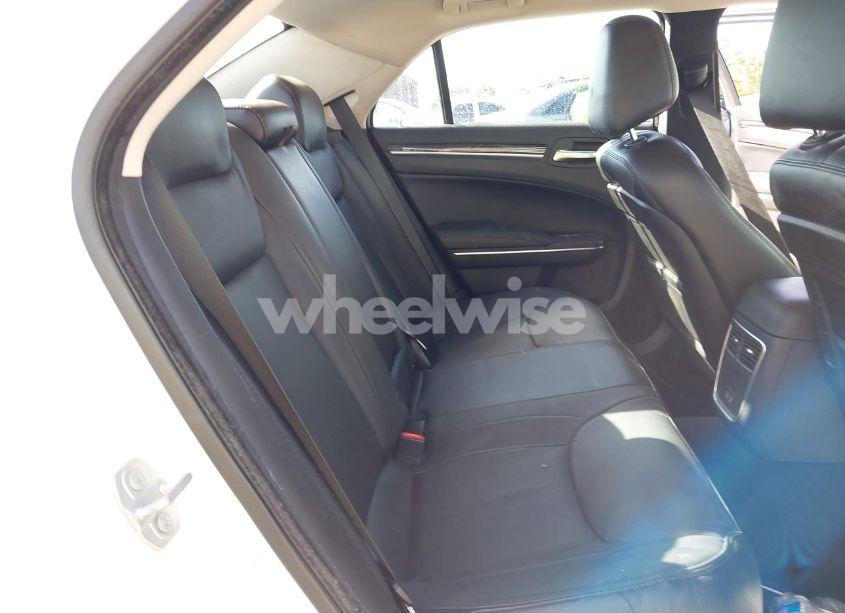 Photo 8 of 2016 Chrysler 300 ANNIVERSARY EDITION (VIN 2C3CCAAG0GH248426)