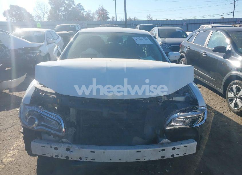 Photo 12 of 2016 Chrysler 300 LIMITED (VIN 2C3CCAAG0GH306339)