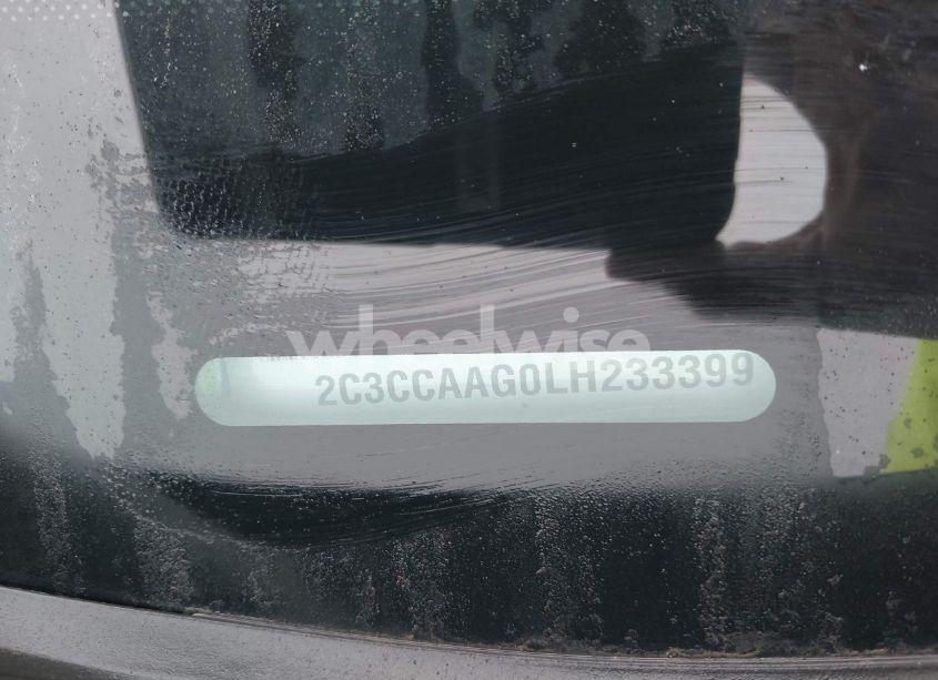 Photo 9 of 2020 Chrysler 300 TOURING (VIN 2C3CCAAG0LH233399)