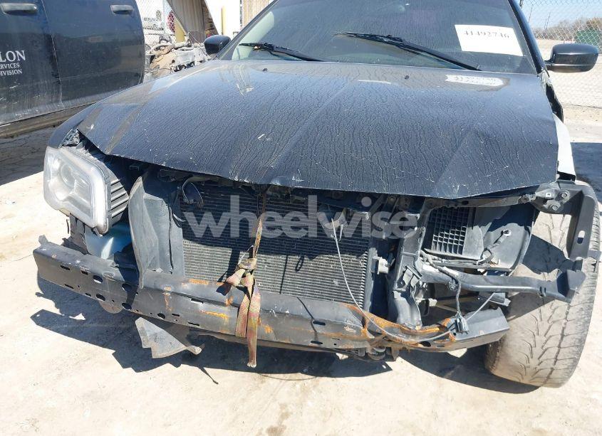 Photo 6 of 2012 Chrysler 300 (VIN 2C3CCAAG1CH104572)