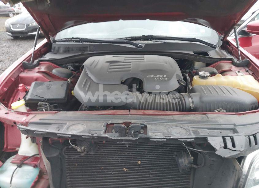 Photo 10 of 2012 Chrysler 300 (VIN 2C3CCAAG1CH311706)