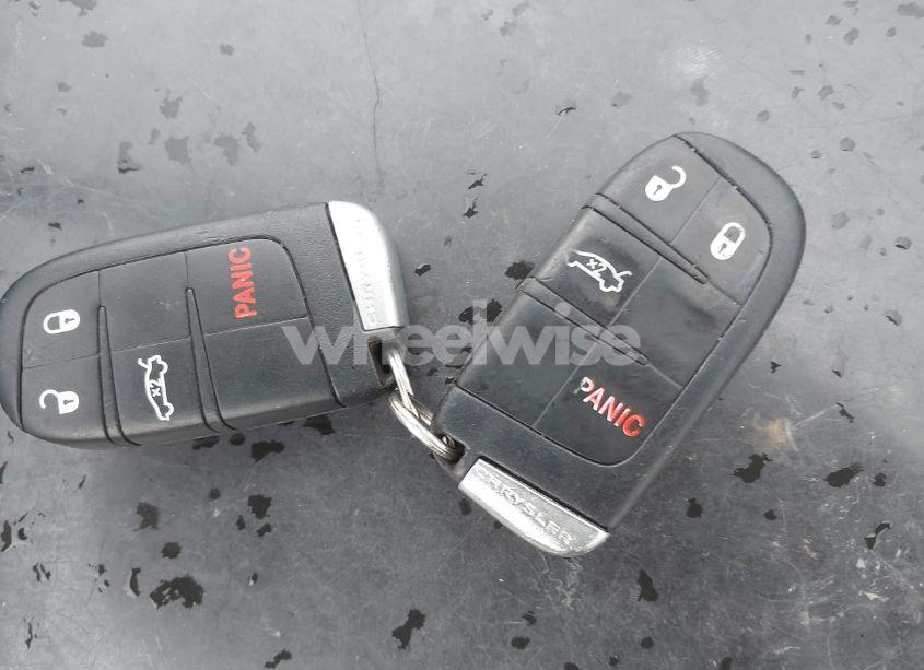 Photo 11 of 2012 Chrysler 300 (VIN 2C3CCAAG1CH311706)