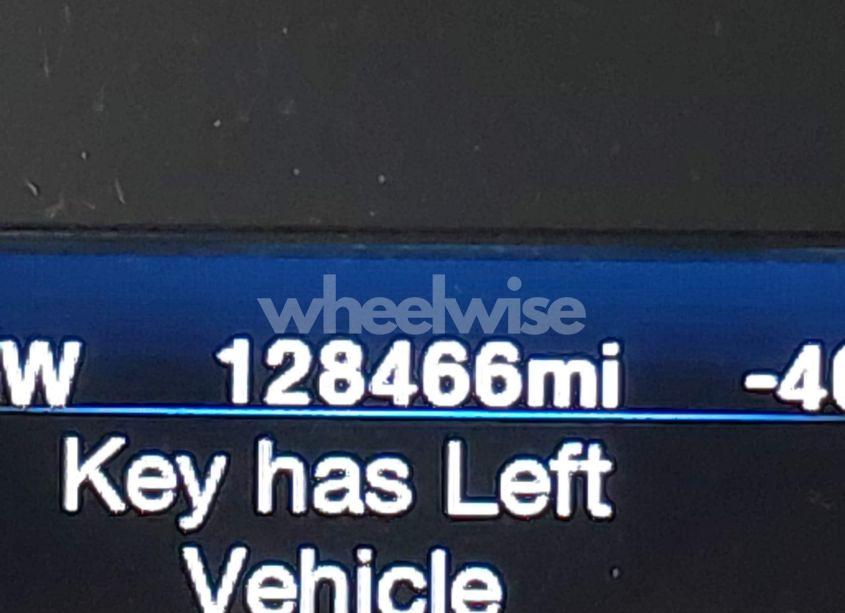 Photo 16 of 2012 Chrysler 300 (VIN 2C3CCAAG1CH311706)