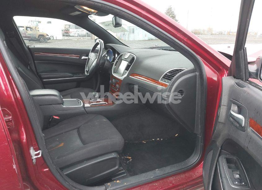 Photo 5 of 2012 Chrysler 300 (VIN 2C3CCAAG1CH311706)