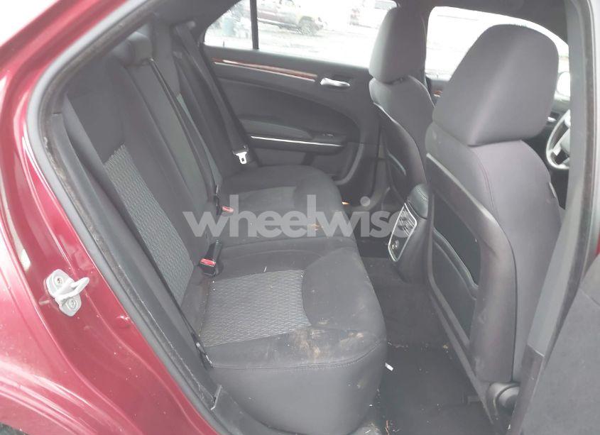 Photo 8 of 2012 Chrysler 300 (VIN 2C3CCAAG1CH311706)