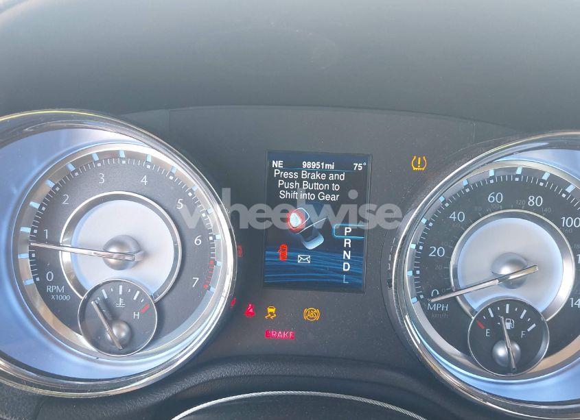 Photo 7 of 2013 Chrysler 300 MOTOWN (VIN 2C3CCAAG1DH559875)