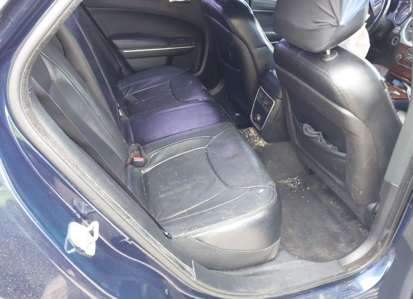 Photo 8 of 2013 Chrysler 300 MOTOWN (VIN 2C3CCAAG1DH739082)