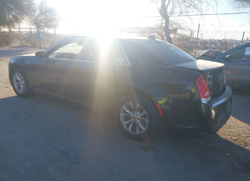 Photo 3 of 2015 Chrysler 300 LIMITED (VIN 2C3CCAAG1FH796983)