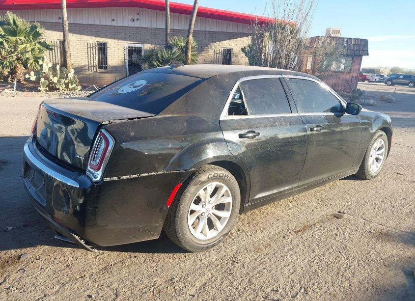 Photo 4 of 2015 Chrysler 300 LIMITED (VIN 2C3CCAAG1FH796983)