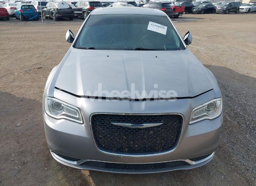 Photo 11 of 2015 Chrysler 300 LIMITED (VIN 2C3CCAAG1FH931721)