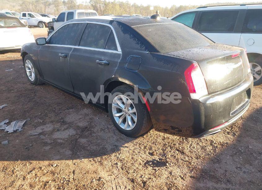 Photo 3 of 2016 Chrysler 300 (VIN 2C3CCAAG1GH216908)