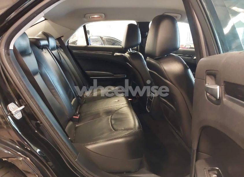 Photo 8 of 2016 Chrysler 300 LIMITED (VIN 2C3CCAAG1GH343836)