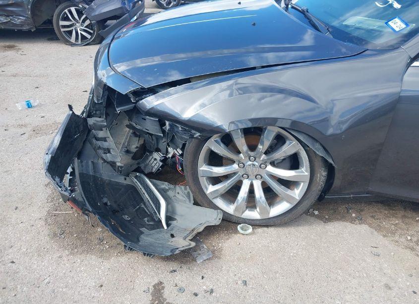 Photo 6 of 2019 Chrysler 300 TOURING (VIN 2C3CCAAG1KH569061)