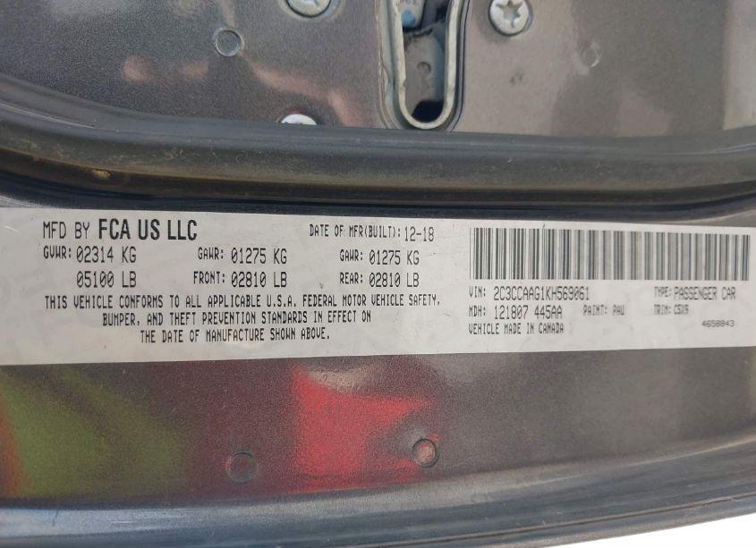 Photo 9 of 2019 Chrysler 300 TOURING (VIN 2C3CCAAG1KH569061)