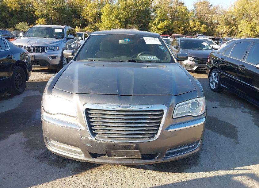 Photo 6 of 2012 Chrysler 300 (VIN 2C3CCAAG2CH116603)