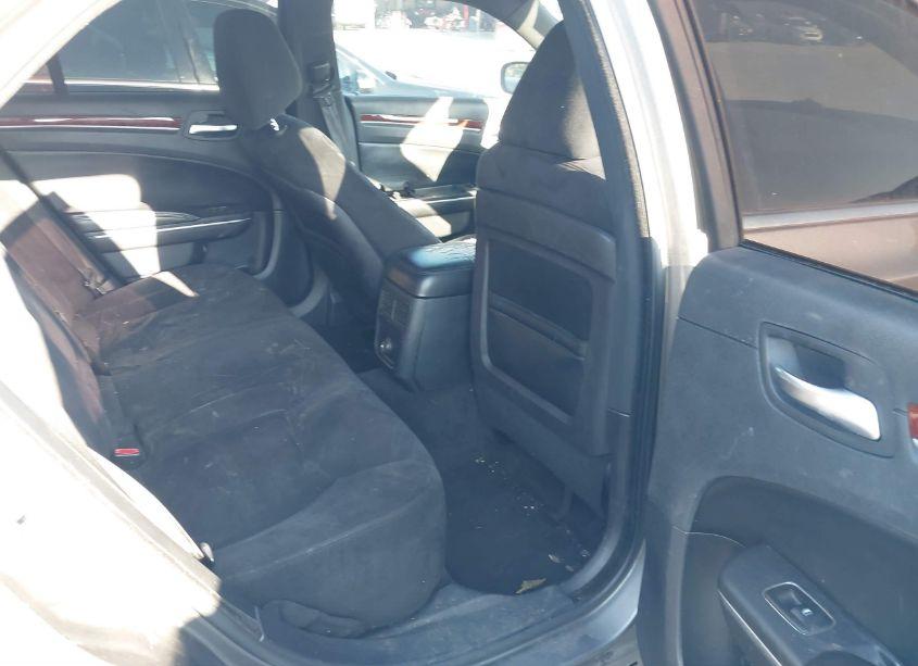 Photo 8 of 2012 Chrysler 300 (VIN 2C3CCAAG2CH116603)