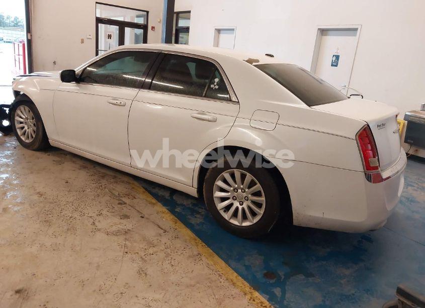 Photo 3 of 2012 Chrysler 300 (VIN 2C3CCAAG2CH289442)