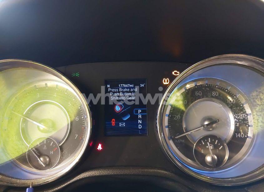 Photo 7 of 2013 Chrysler 300 MOTOWN (VIN 2C3CCAAG2DH504805)