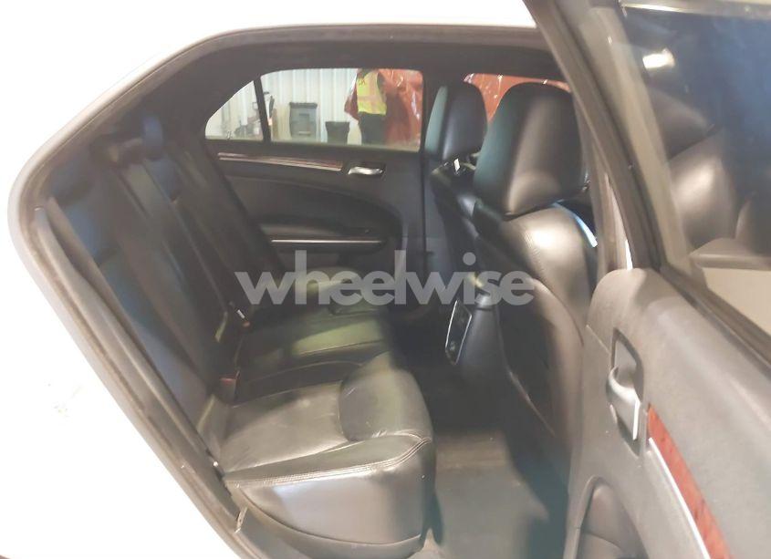 Photo 8 of 2013 Chrysler 300 MOTOWN (VIN 2C3CCAAG2DH504805)