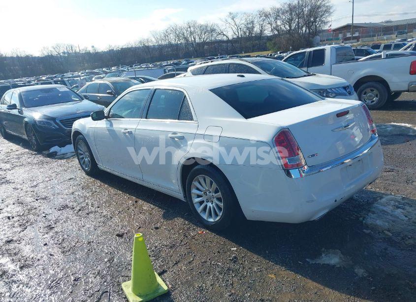Photo 3 of 2014 Chrysler 300 (VIN 2C3CCAAG2EH235612)