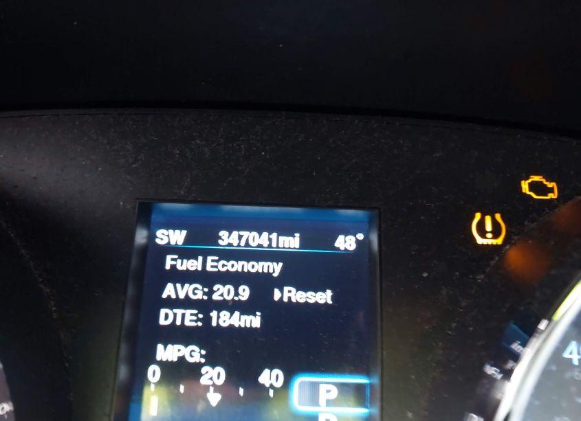 Photo 16 of 2014 Chrysler 300 UPTOWN EDITION (VIN 2C3CCAAG2EH327593)