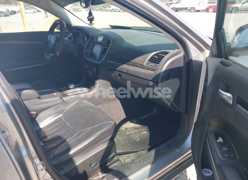 Photo 5 of 2015 Chrysler 300 LIMITED (VIN 2C3CCAAG2FH786866)