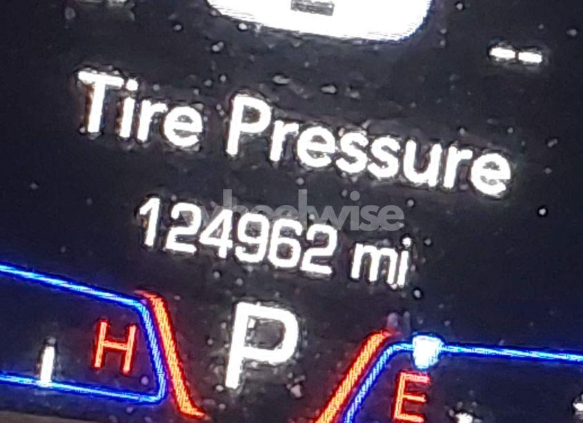 Photo 15 of 2015 Chrysler 300 LIMITED (VIN 2C3CCAAG2FH868127)