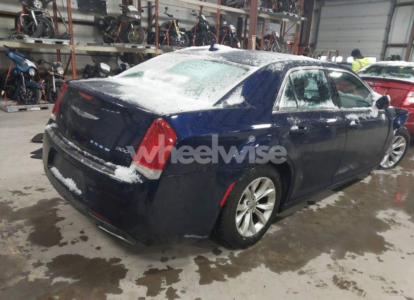 Photo 4 of 2015 Chrysler 300 LIMITED (VIN 2C3CCAAG2FH868127)