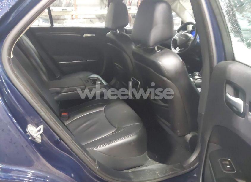 Photo 8 of 2015 Chrysler 300 LIMITED (VIN 2C3CCAAG2FH868127)