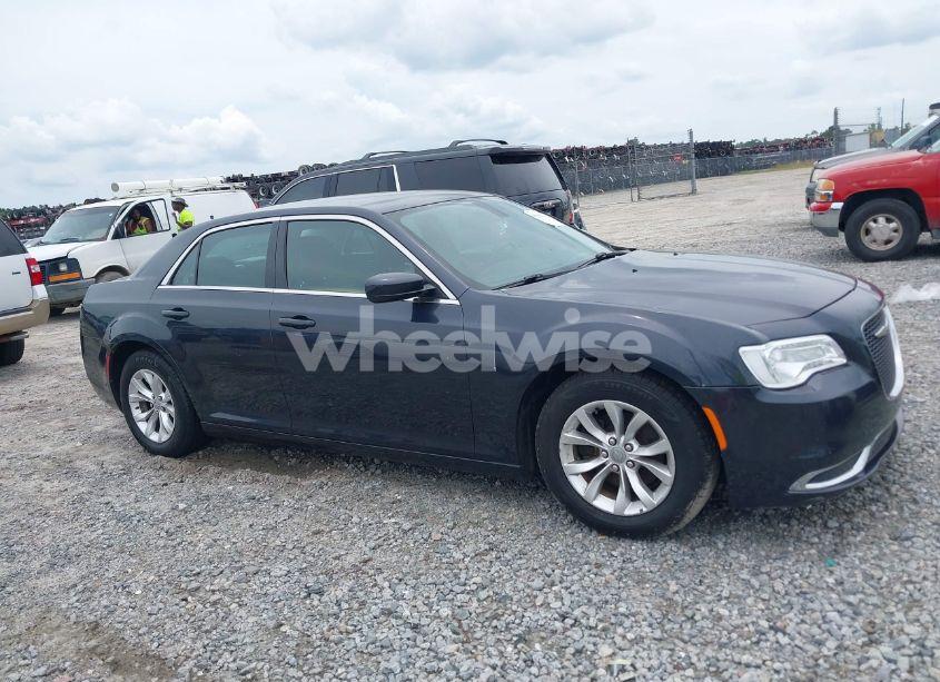 Photo 13 of 2015 Chrysler 300 LIMITED (VIN 2C3CCAAG2FH930318)