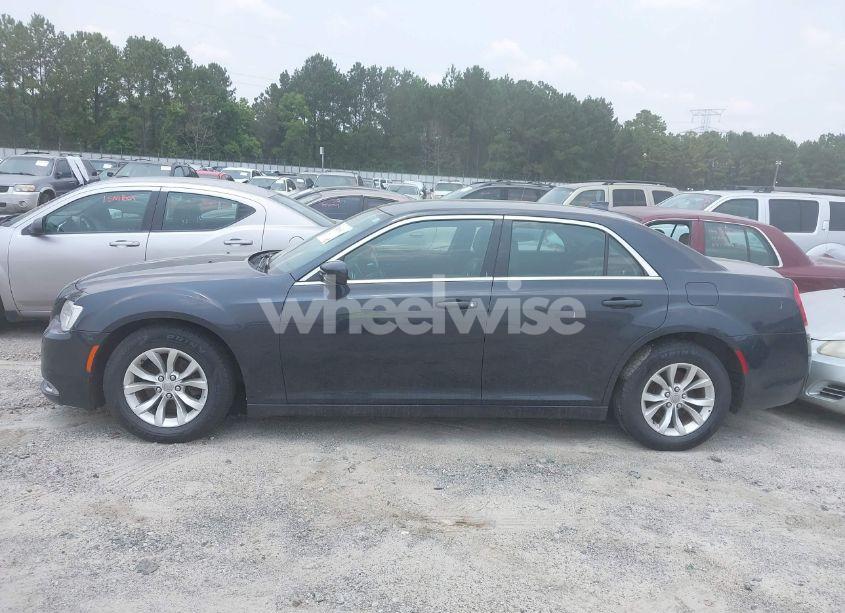 Photo 14 of 2015 Chrysler 300 LIMITED (VIN 2C3CCAAG2FH930318)